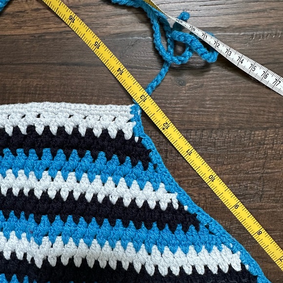 BP Crochet Zig Zag Stripe Tie Back Halter Crop Top Blue small USED FLAWED - Picture 5 of 13